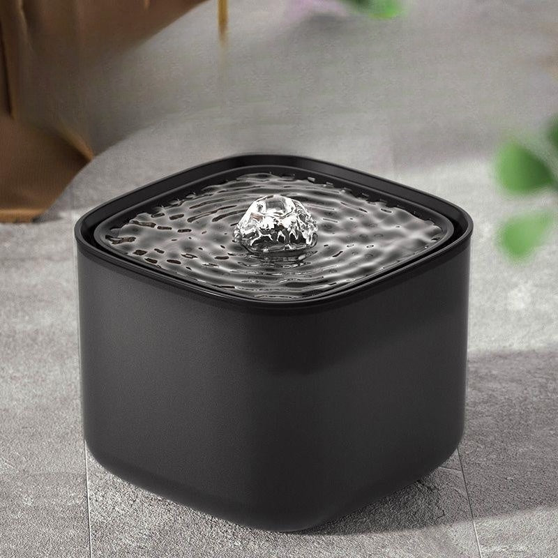 Circulating Cat Water Fountain — 3L Filtered, Auto-Pump